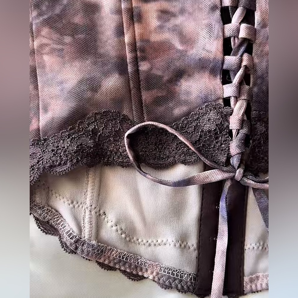 Windsor Brown Lace Trim Corset Top Size Small NWT - Picture 3 of 7